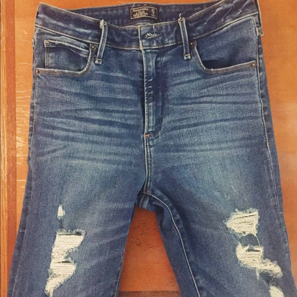 Abercrombie & Fitch High Rise Jeans